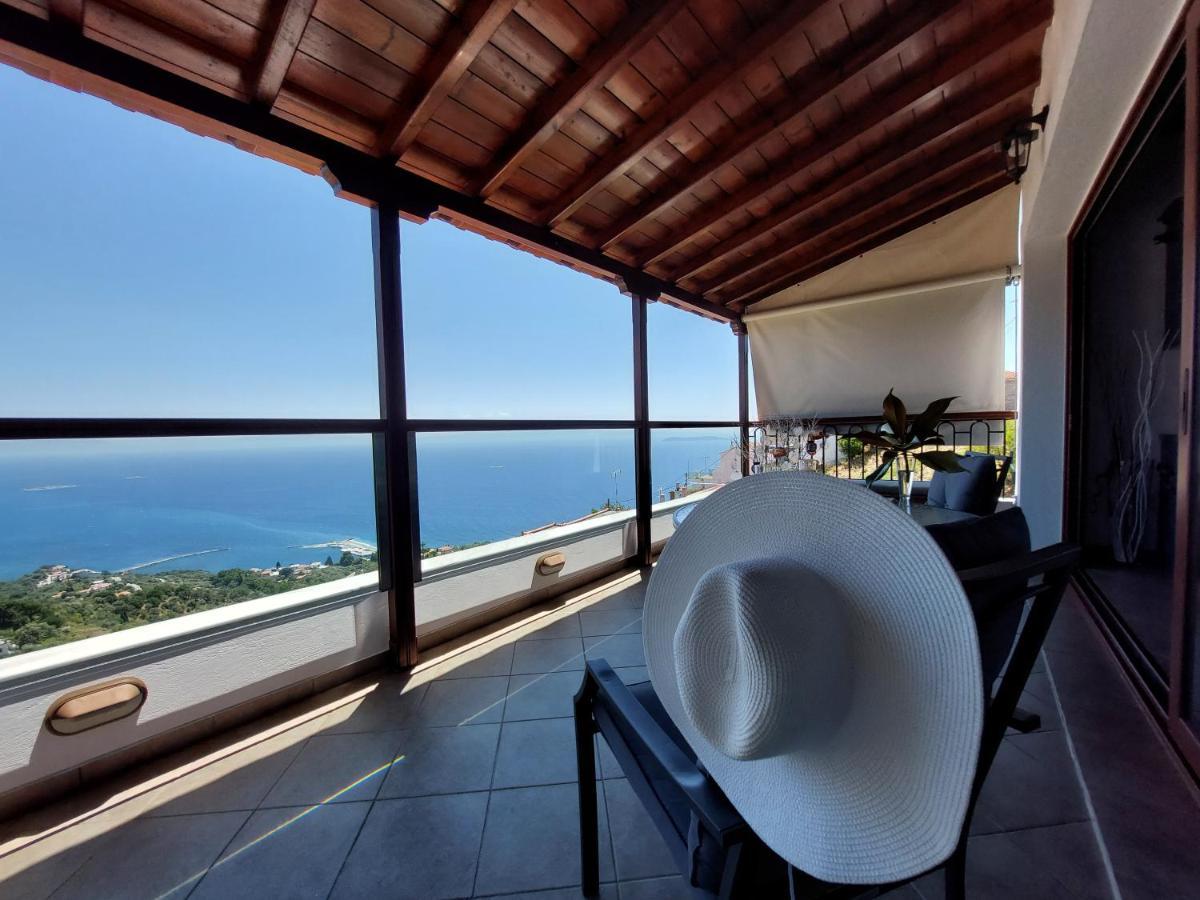Horizon Studios With Sea View - Free Parking กลอซซา ภายนอก รูปภาพ